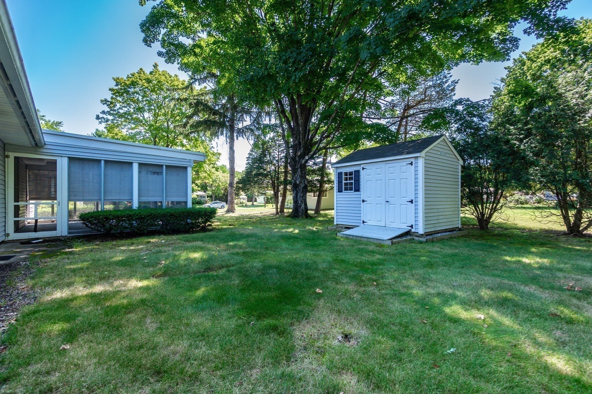 Single Family Residence at 4 Craig Rd, Framingham MA 01701, Framingham, photo 39 of 42