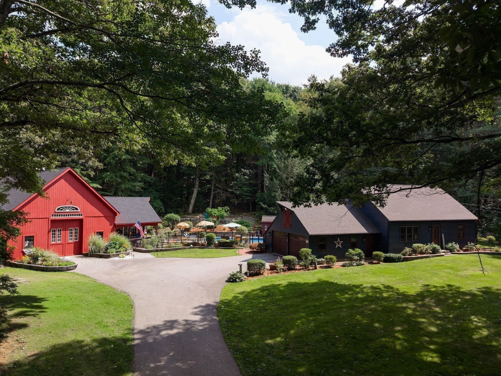 4 Oscars Drive, Spencer MA 01562