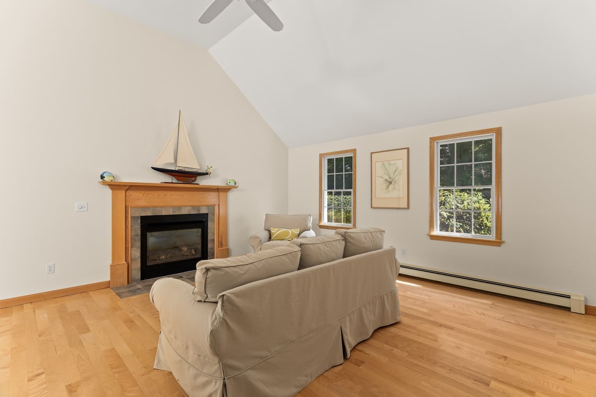 Single Family Residence at 137 Wianno Circle, Barnstable MA 02655, Barnstable, photo 10 of 39