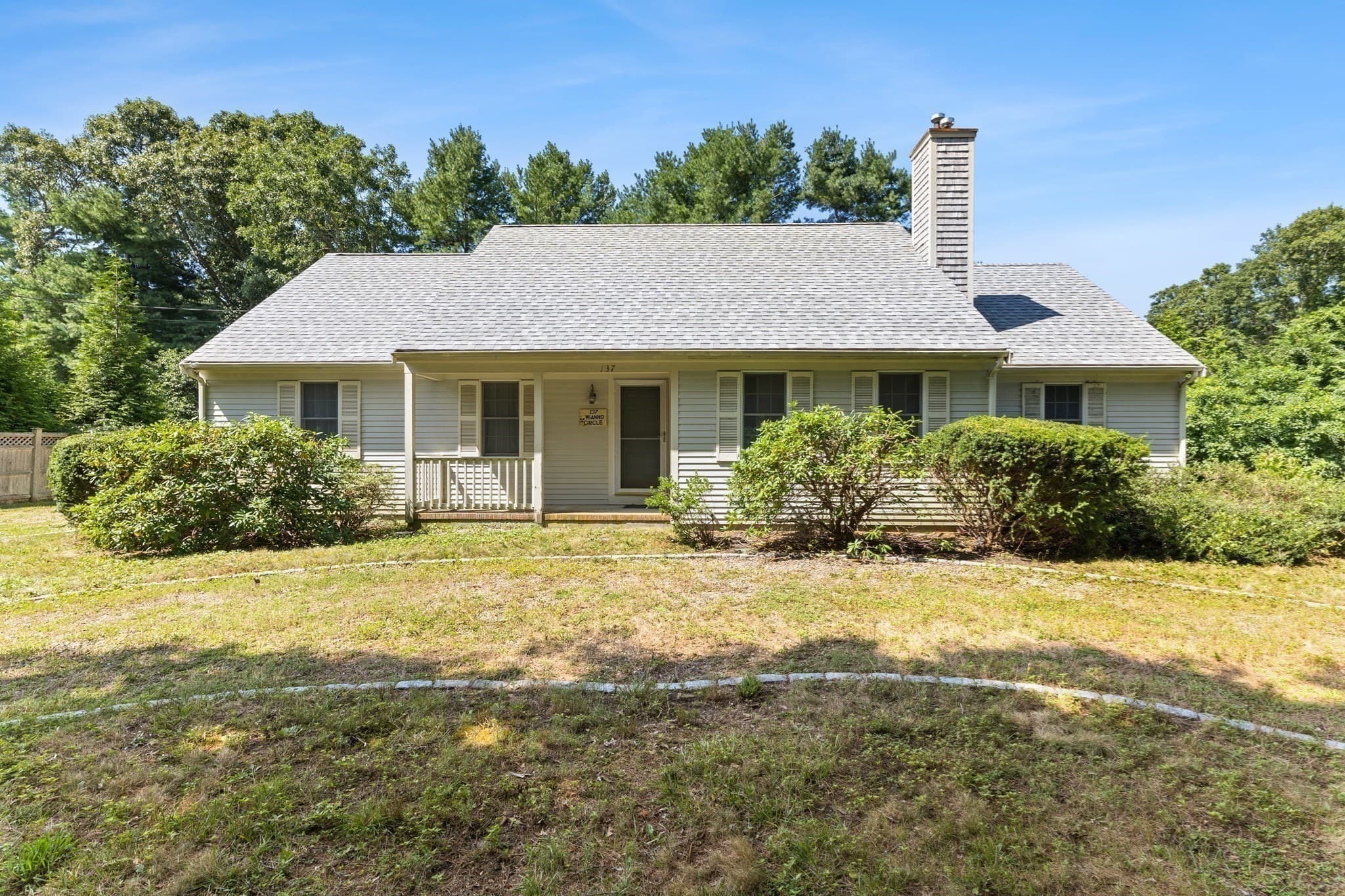 Single Family Residence at 137 Wianno Circle, Barnstable MA 02655, Barnstable, photo 4 of 39
