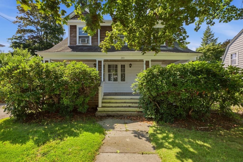 Single Family Residence at 283 Montgomery St, Fall River MA 02720, Fall River, photo 2 of 38