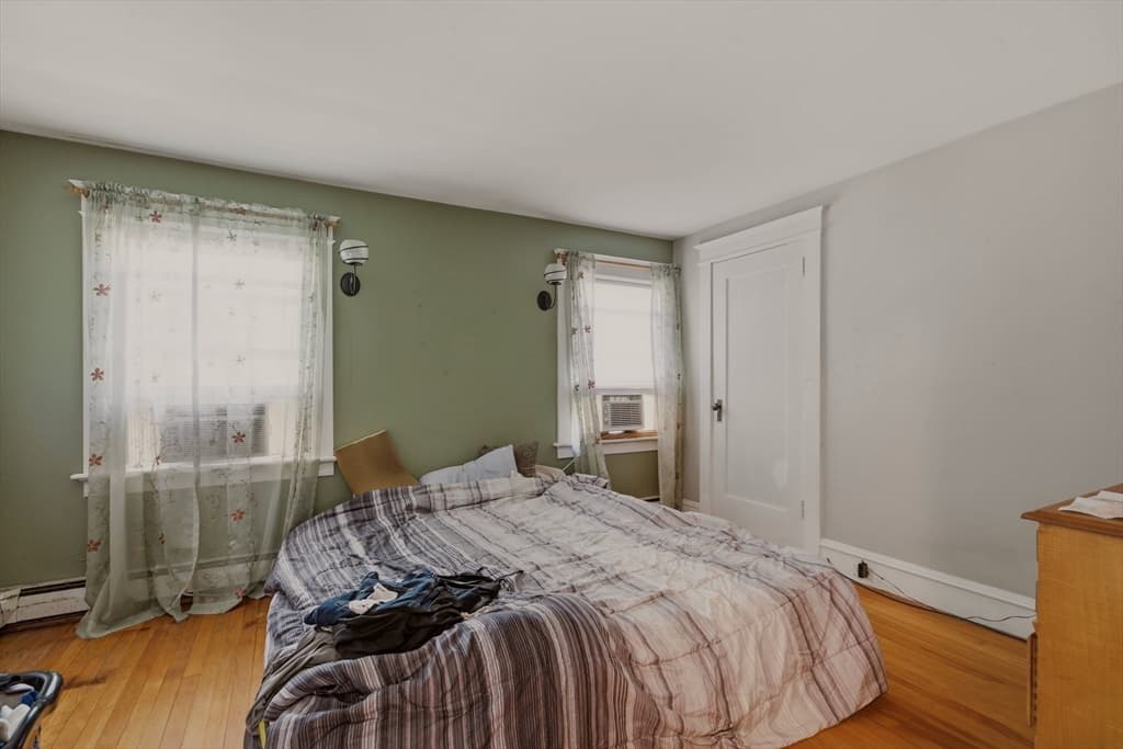 Single Family Residence at 283 Montgomery St, Fall River MA 02720, Fall River, photo 25 of 38