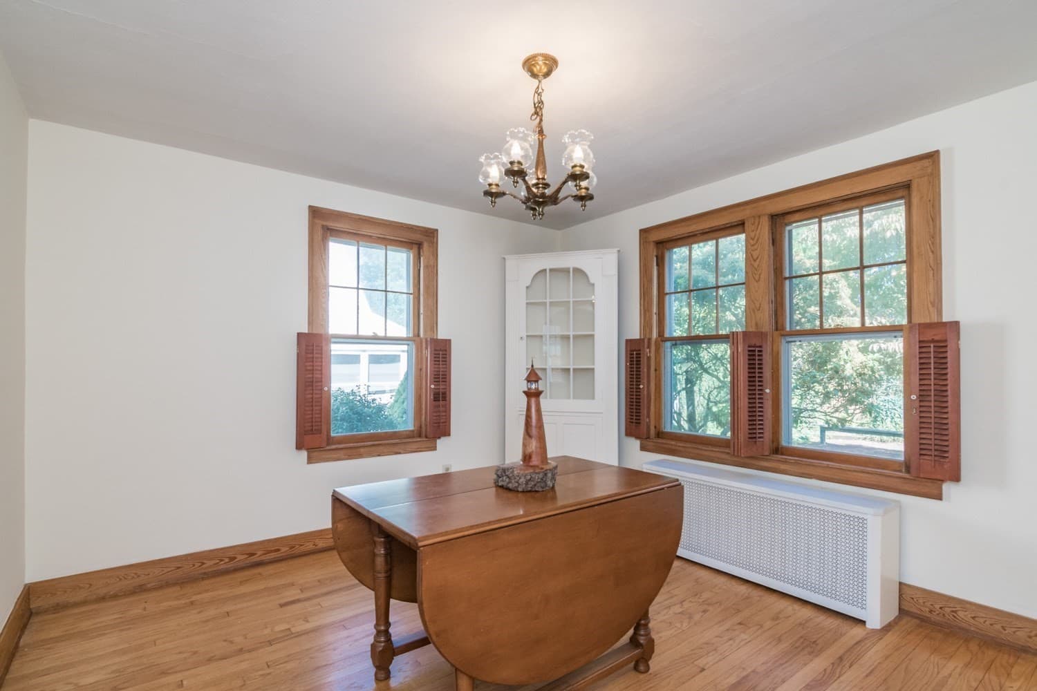 Single Family Residence at 32 Elmwood Ave, Longmeadow MA 01106, Longmeadow, photo 19 of 39