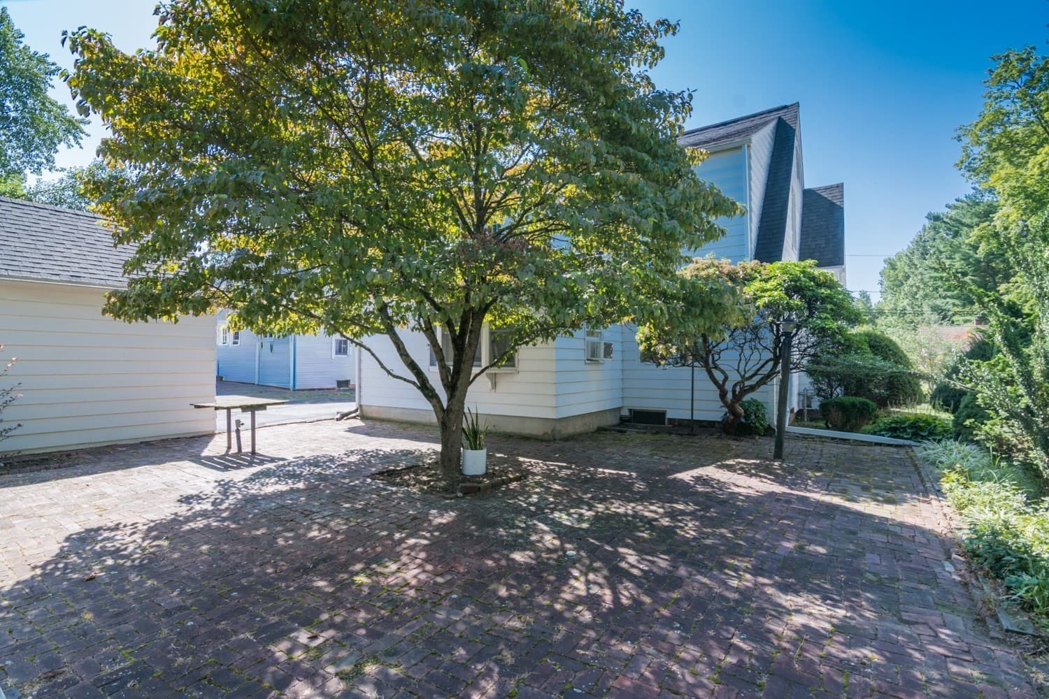 Single Family Residence at 32 Elmwood Ave, Longmeadow MA 01106, Longmeadow, photo 35 of 39