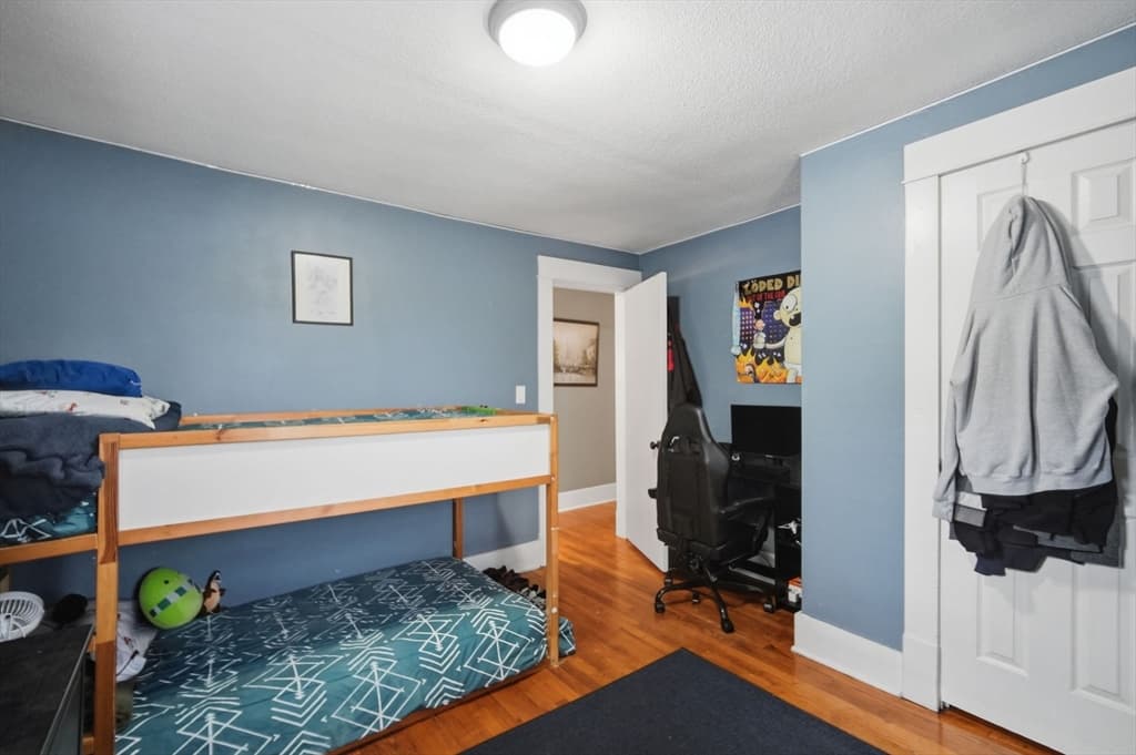 Single Family Residence at 43 Corona St, Springfield MA 01104, Springfield, photo 23 of 34