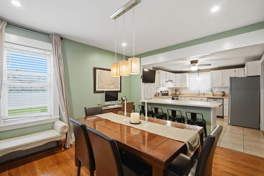 Single Family Residence at 43 Corona St, Springfield MA 01104, Springfield, photo 15 of 34