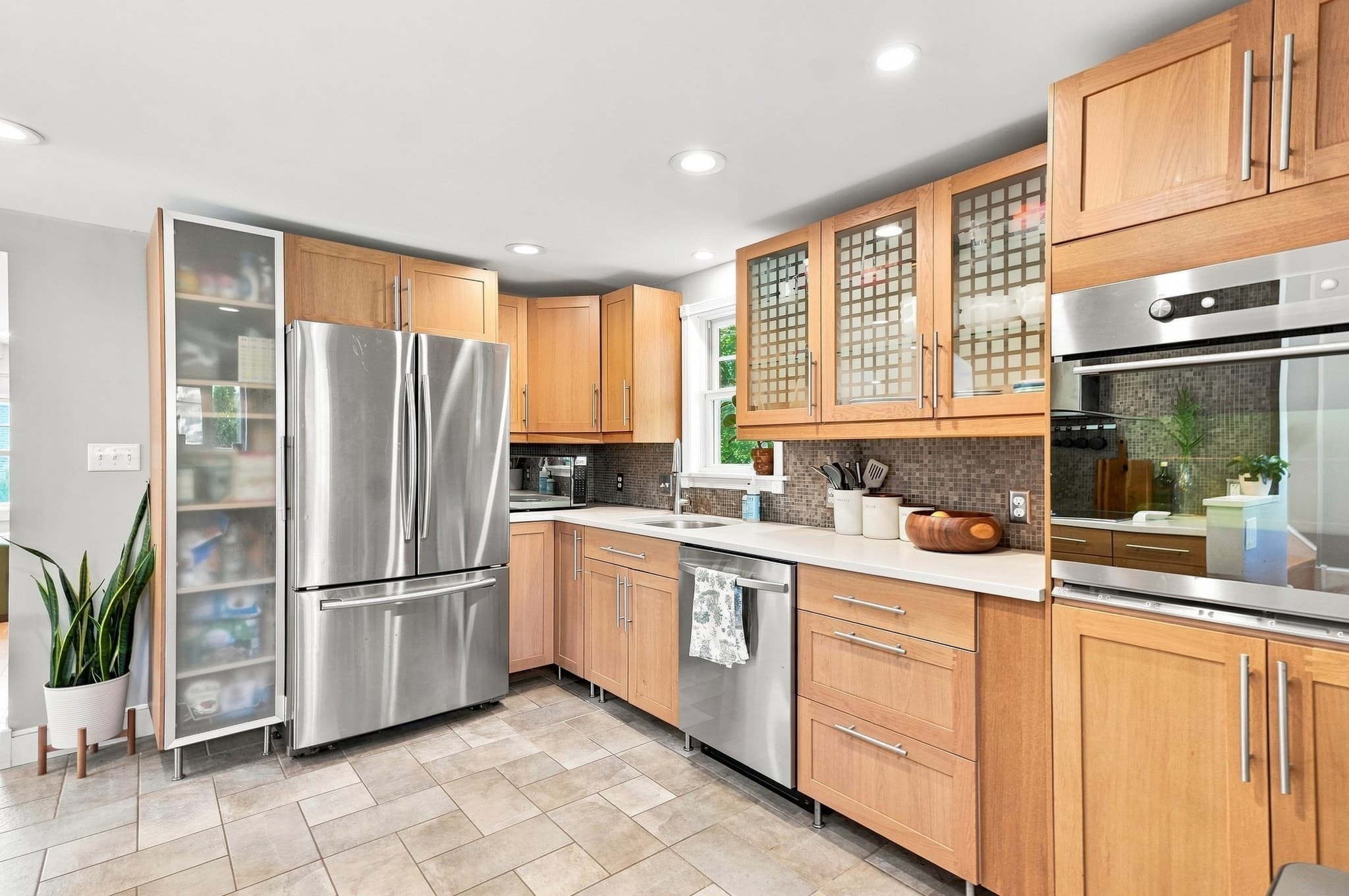 Single Family Residence at 16 Wenham Street, Danvers MA 01923, Danvers, photo 9 of 39
