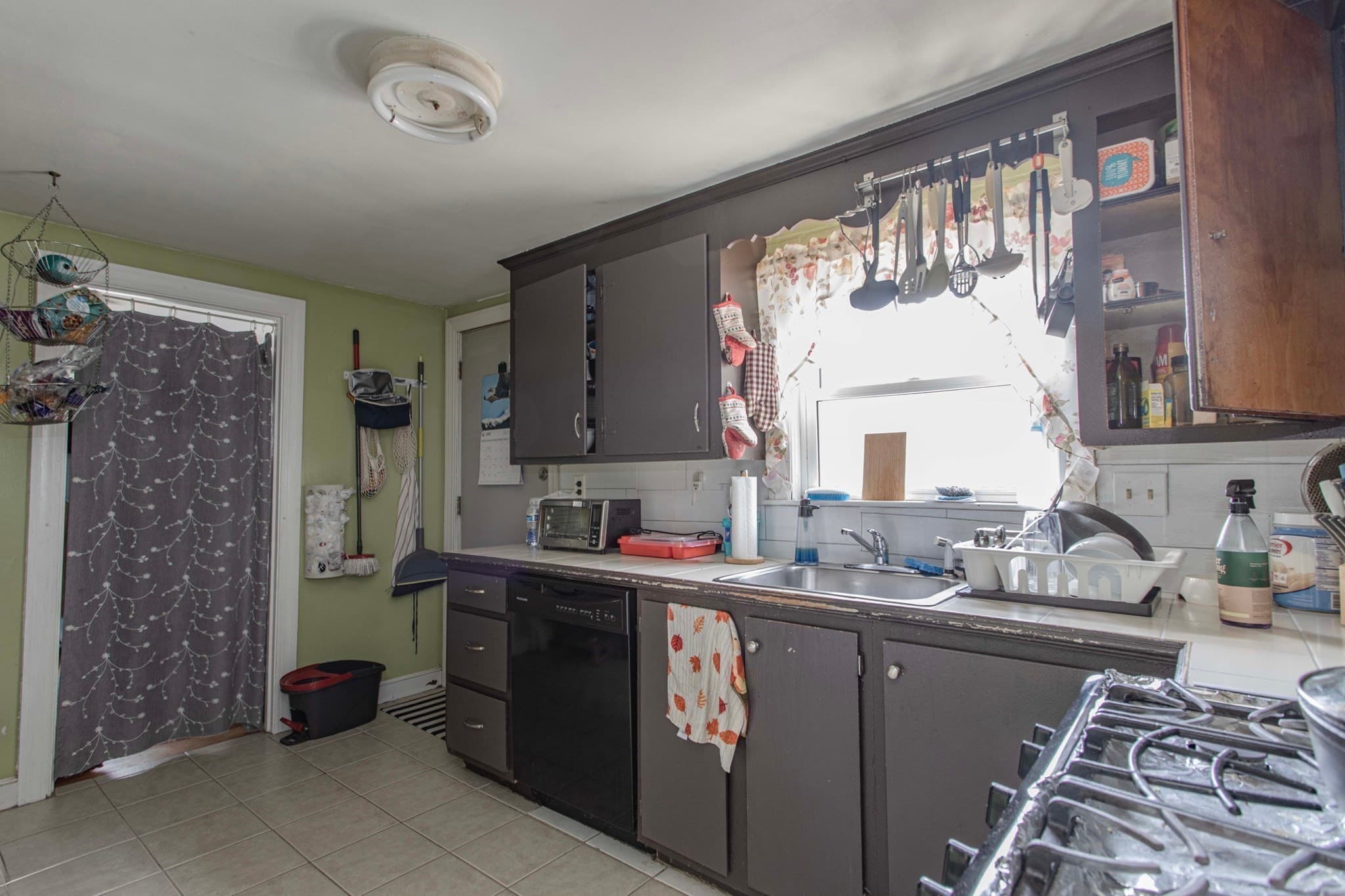 3 Family at 248 Washington Street, Norwood MA 02062, Norwood, photo 7 of 23