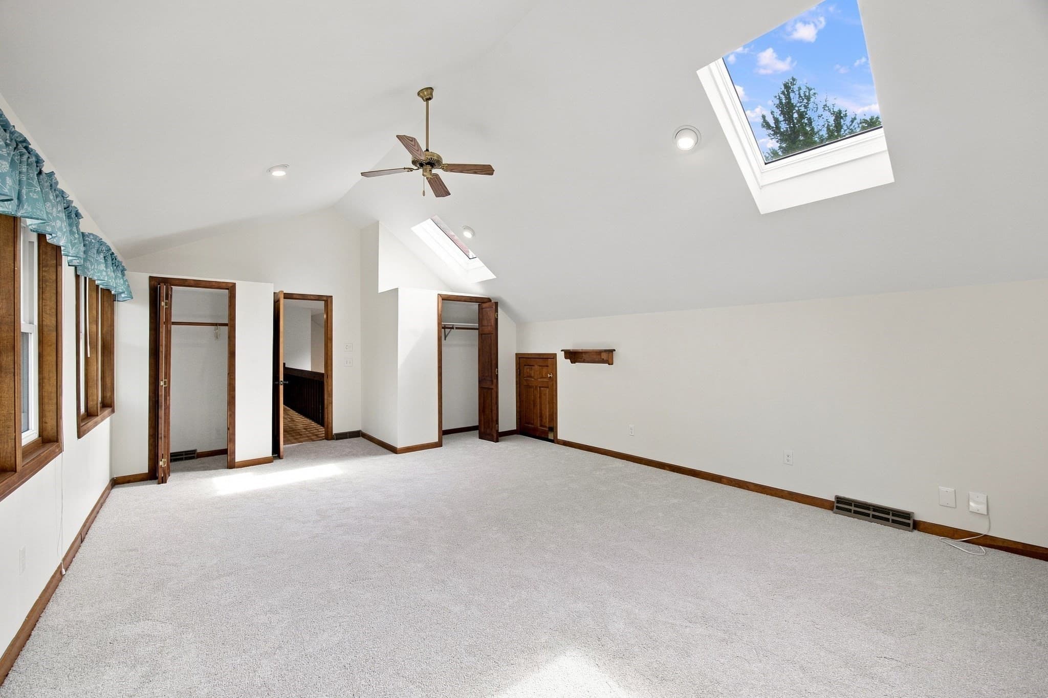 Single Family Residence at 54 Blueberry Rdg, Westfield MA 01085, Westfield, photo 38 of 41