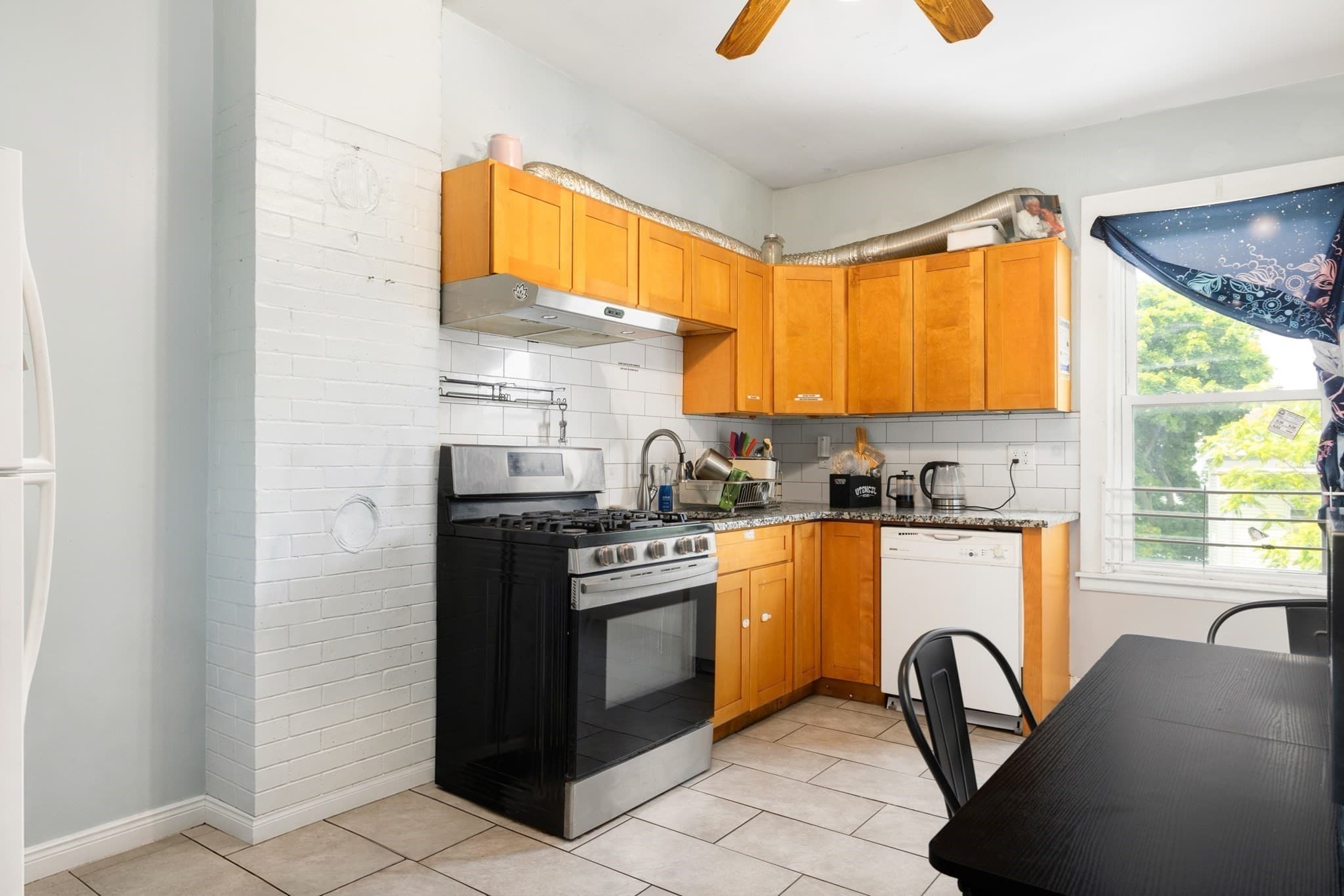 3 Family at 344 Bowdoin Street, Boston MA 02122, Boston, photo 23 of 24