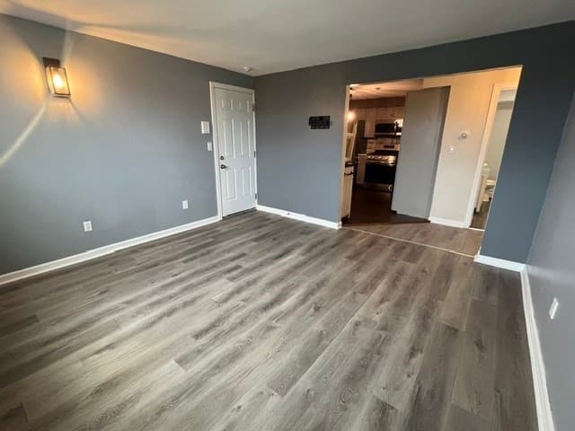 Condominium at 464 Bank St # 5, Fall River MA 02720, Fall River, photo 6 of 13