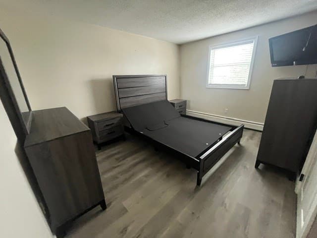Condominium at 464 Bank St # 5, Fall River MA 02720, Fall River, photo 9 of 13