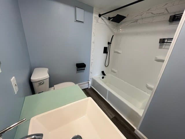 Condominium at 464 Bank St # 5, Fall River MA 02720, Fall River, photo 8 of 13