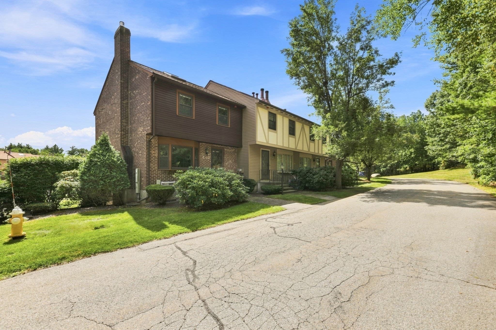 E-46 Scotty Hollow Dr # 46, Chelmsford MA 01863
