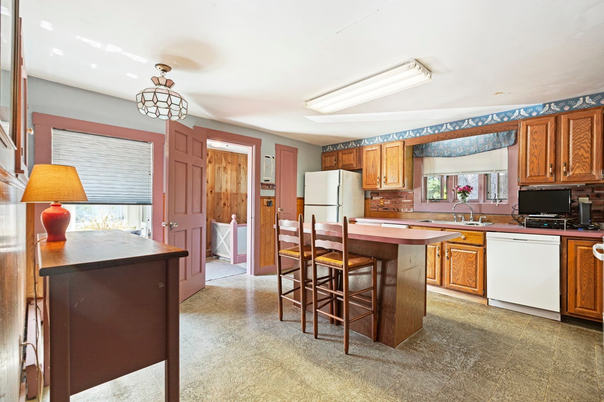 Single Family Residence at 156 Main St, Douglas MA 01516, photo 6 of 35