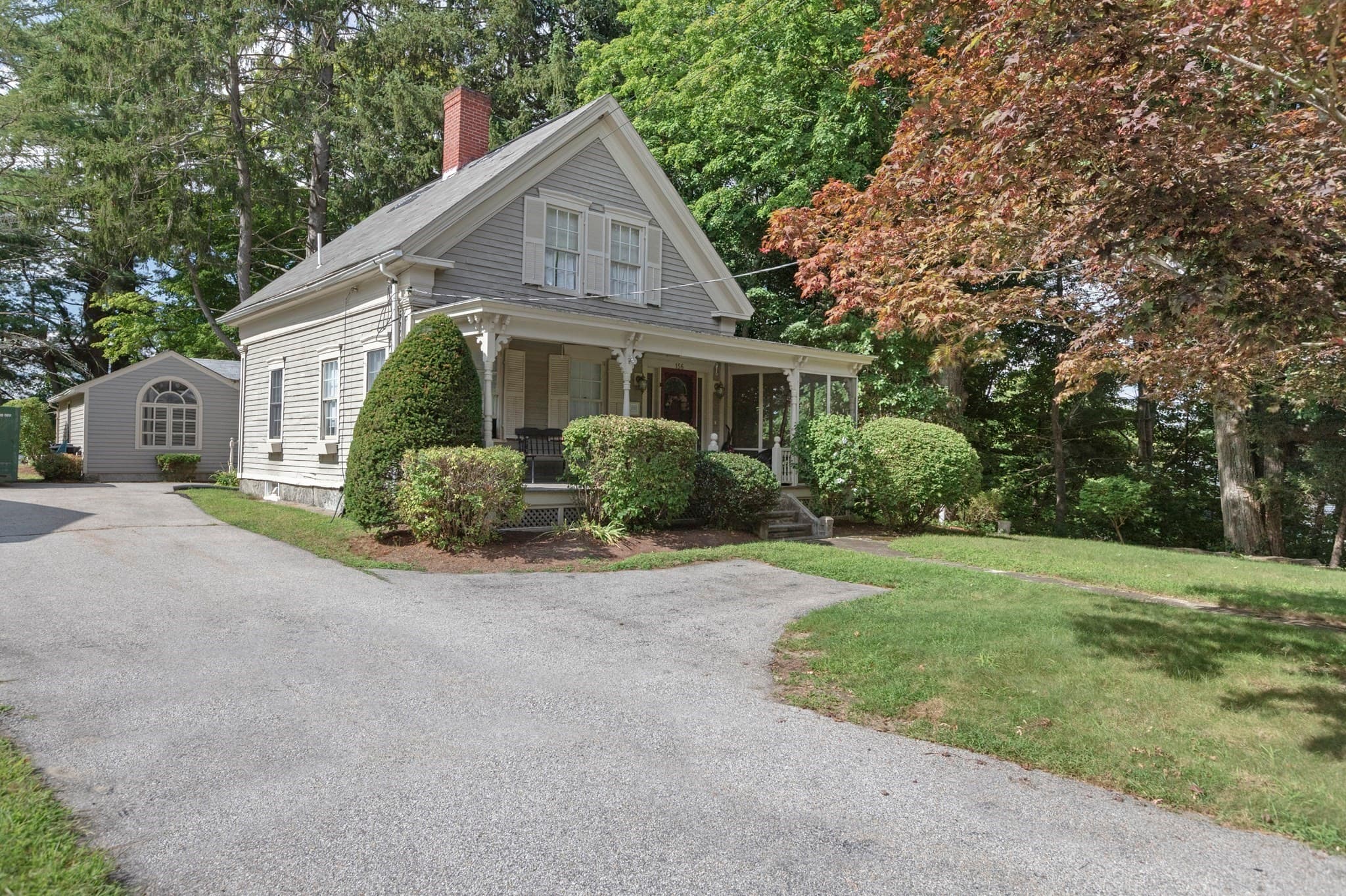 156 Main St, Douglas MA 01516
