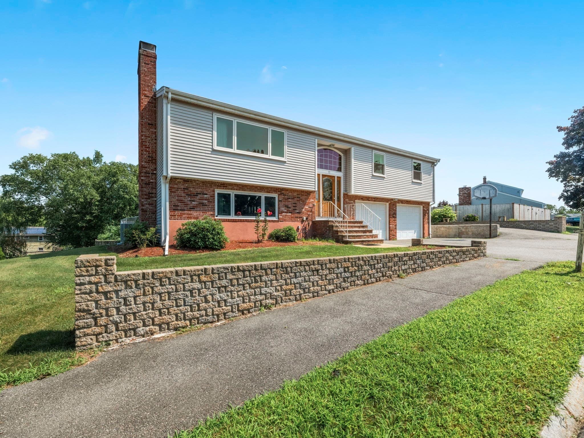 Single Family Residence at 15 Vista Ave, Salem MA 01970, Salem, photo 2 of 37