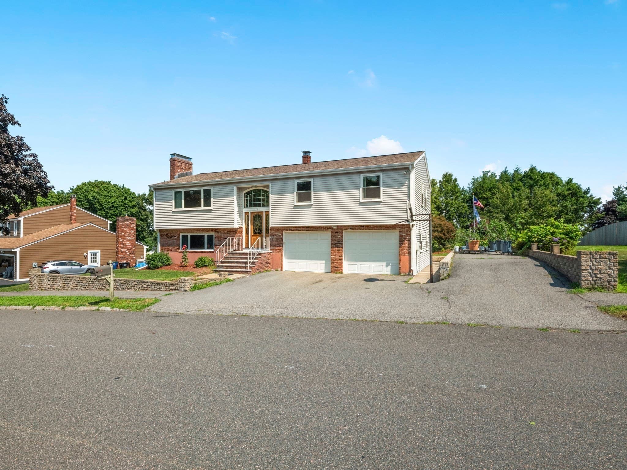 Single Family Residence at 15 Vista Ave, Salem MA 01970, Salem, photo 3 of 37