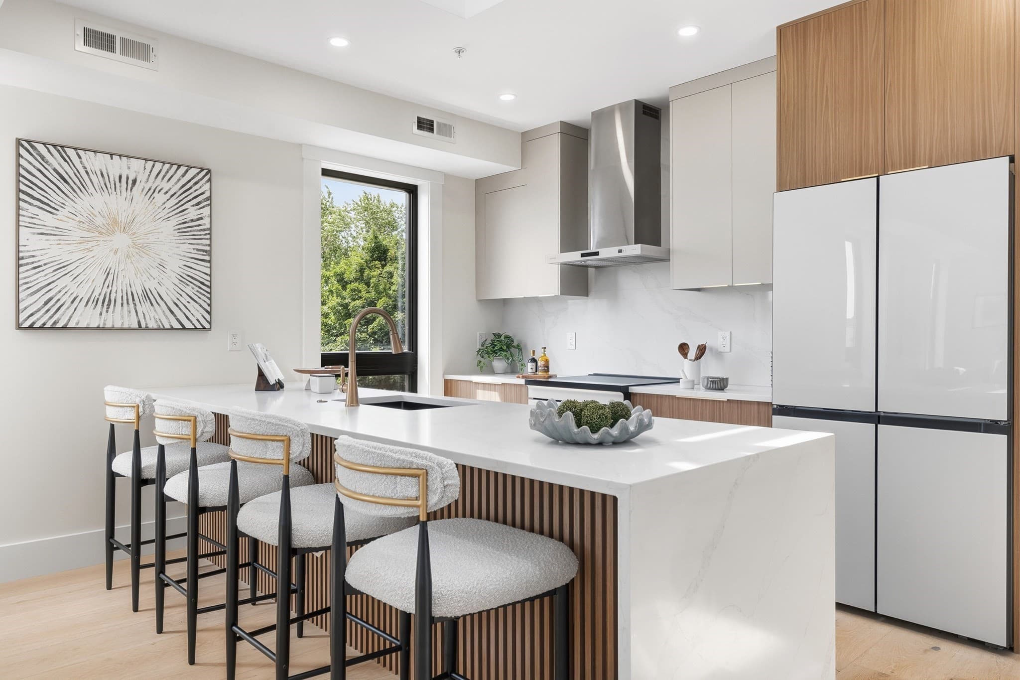 Condominium at 17 Holmes, Quincy MA 02171, Quincy, photo 13 of 38