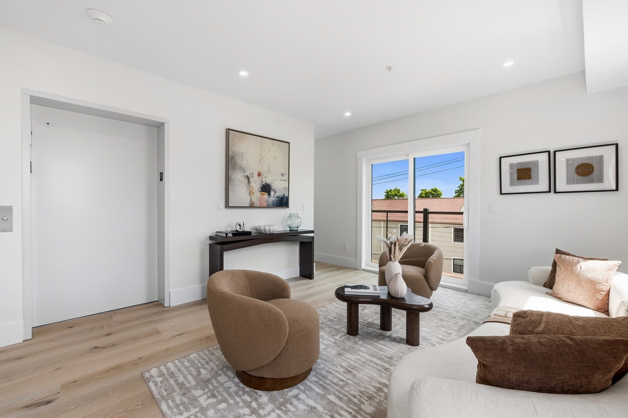 Condominium at 17 Holmes, Quincy MA 02171, Quincy, photo 5 of 38