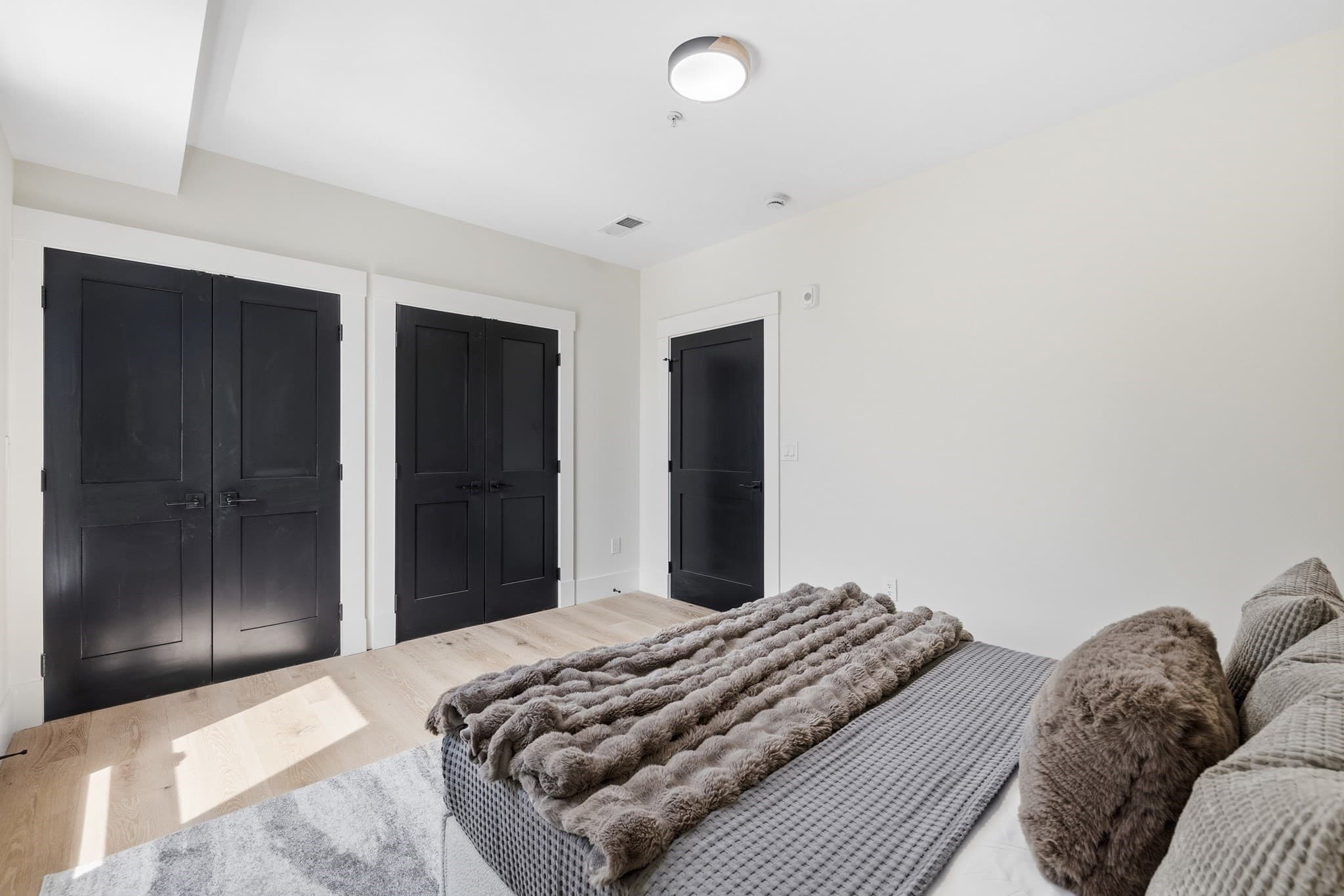 Condominium at 17 Holmes, Quincy MA 02171, Quincy, photo 30 of 38