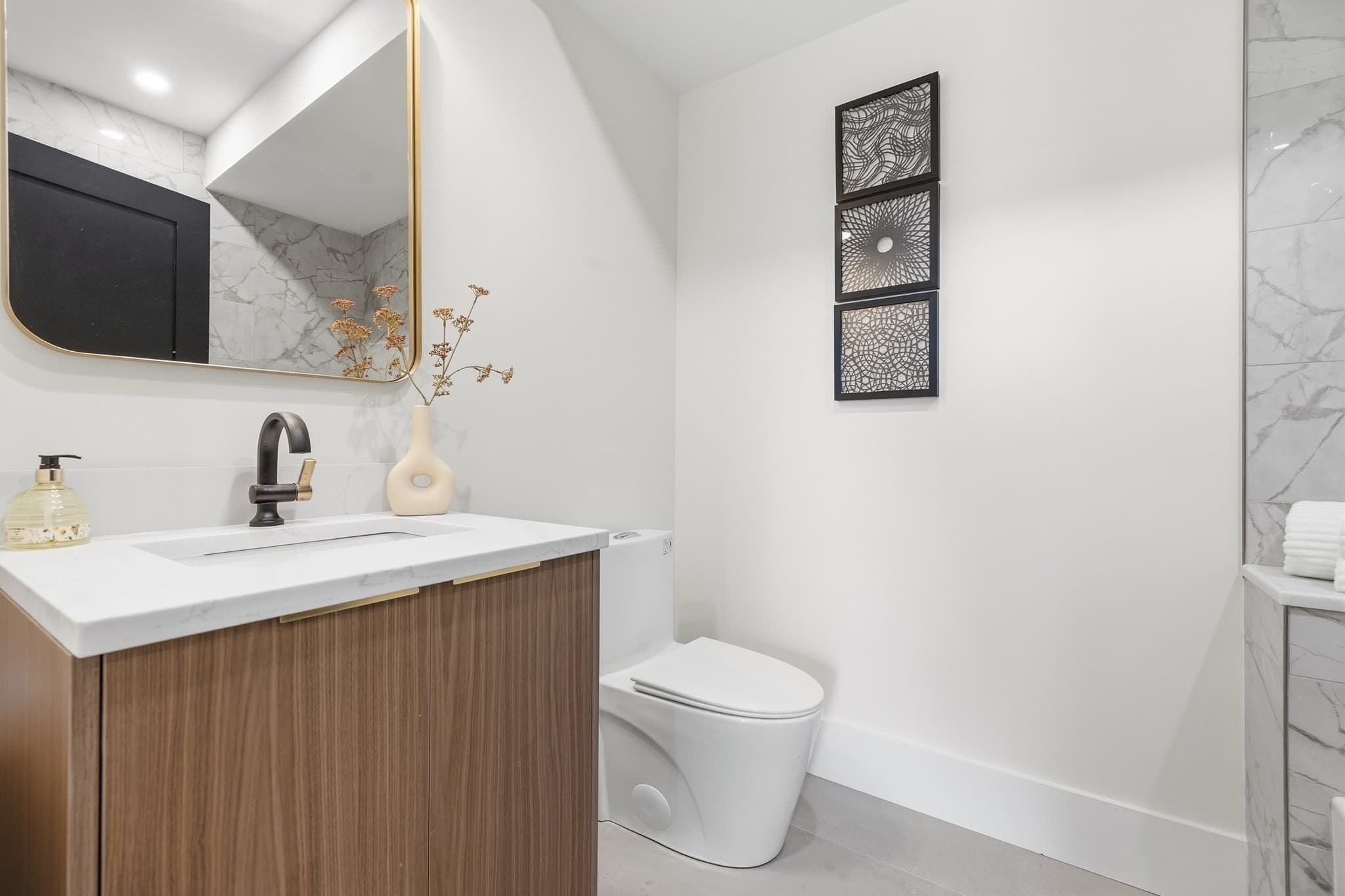 Condominium at 17 Holmes, Quincy MA 02171, Quincy, photo 33 of 38