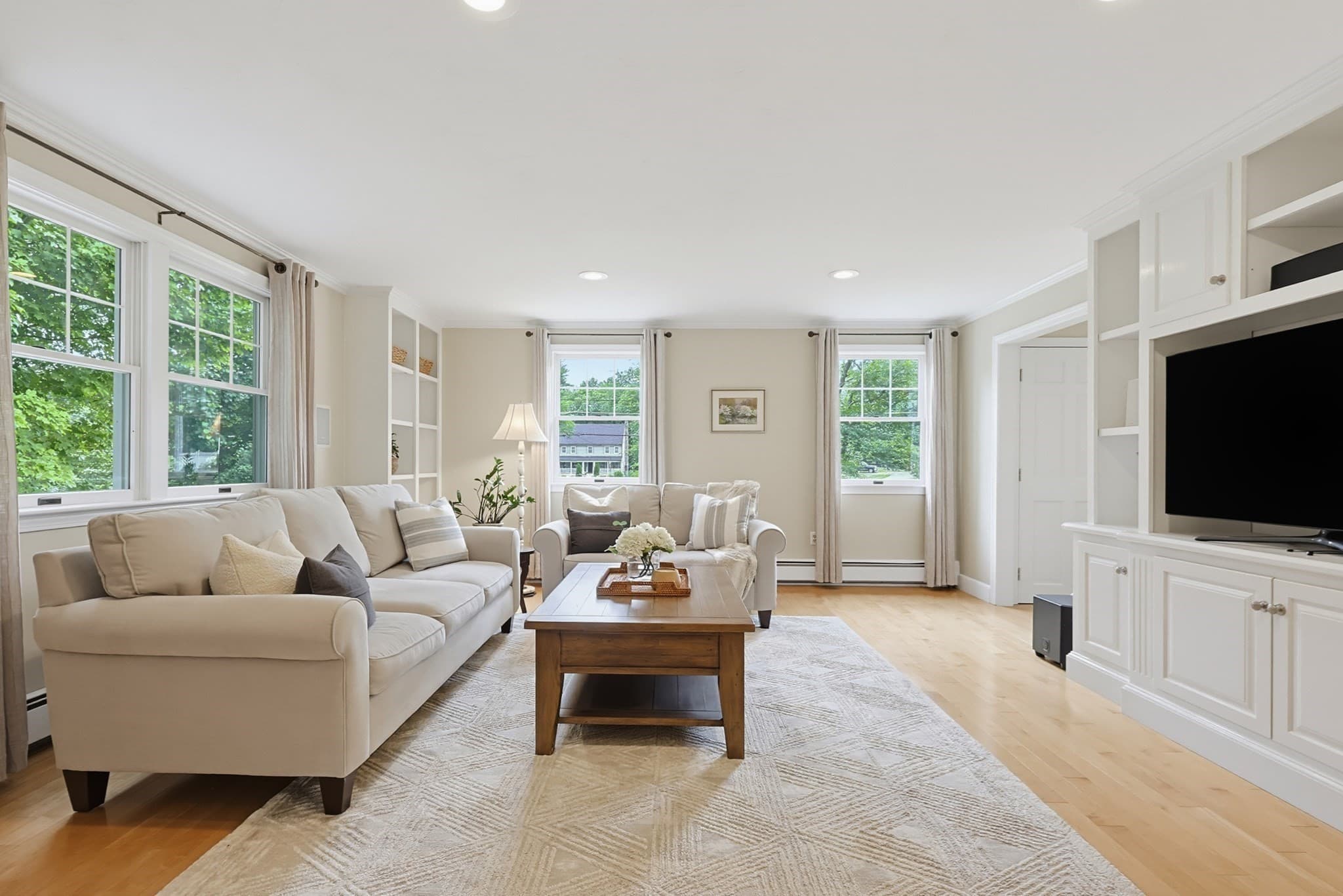 Single Family Residence at 1804 Washington St, Holliston MA 01746, Holliston, photo 2 of 42