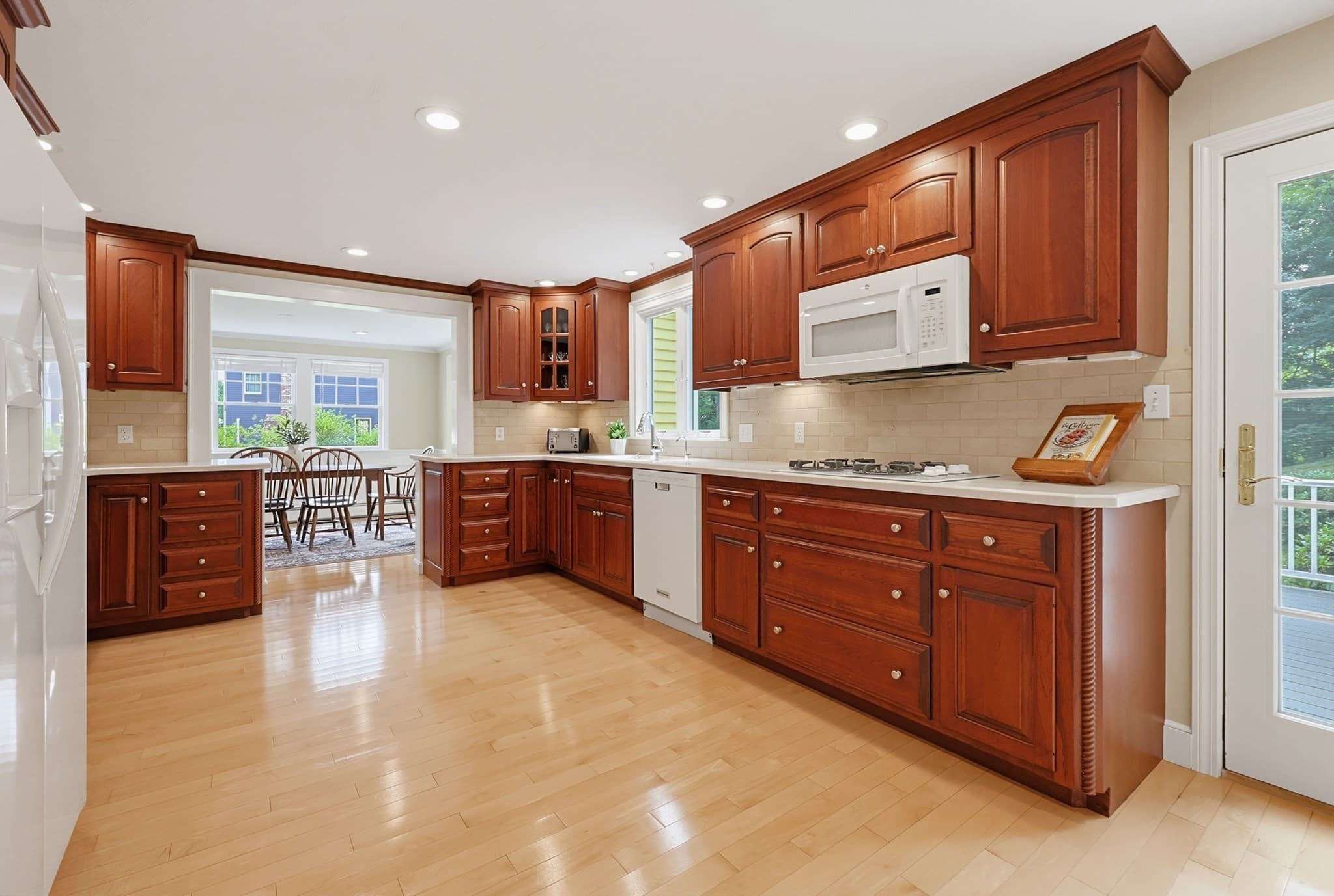 Single Family Residence at 1804 Washington St, Holliston MA 01746, Holliston, photo 8 of 42