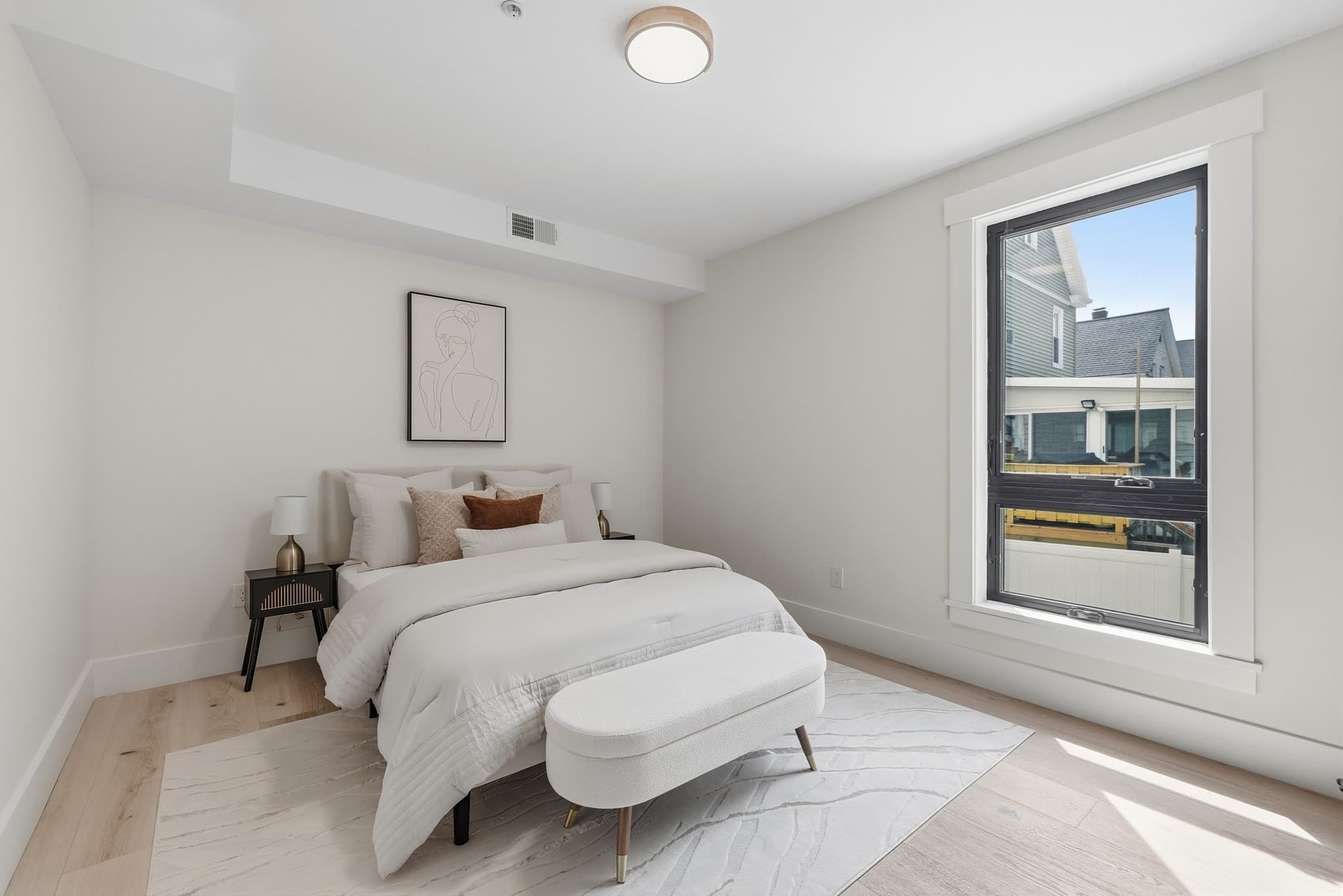 Condominium at 17 Holmes # 1, Quincy MA 02171, Quincy, photo 14 of 25