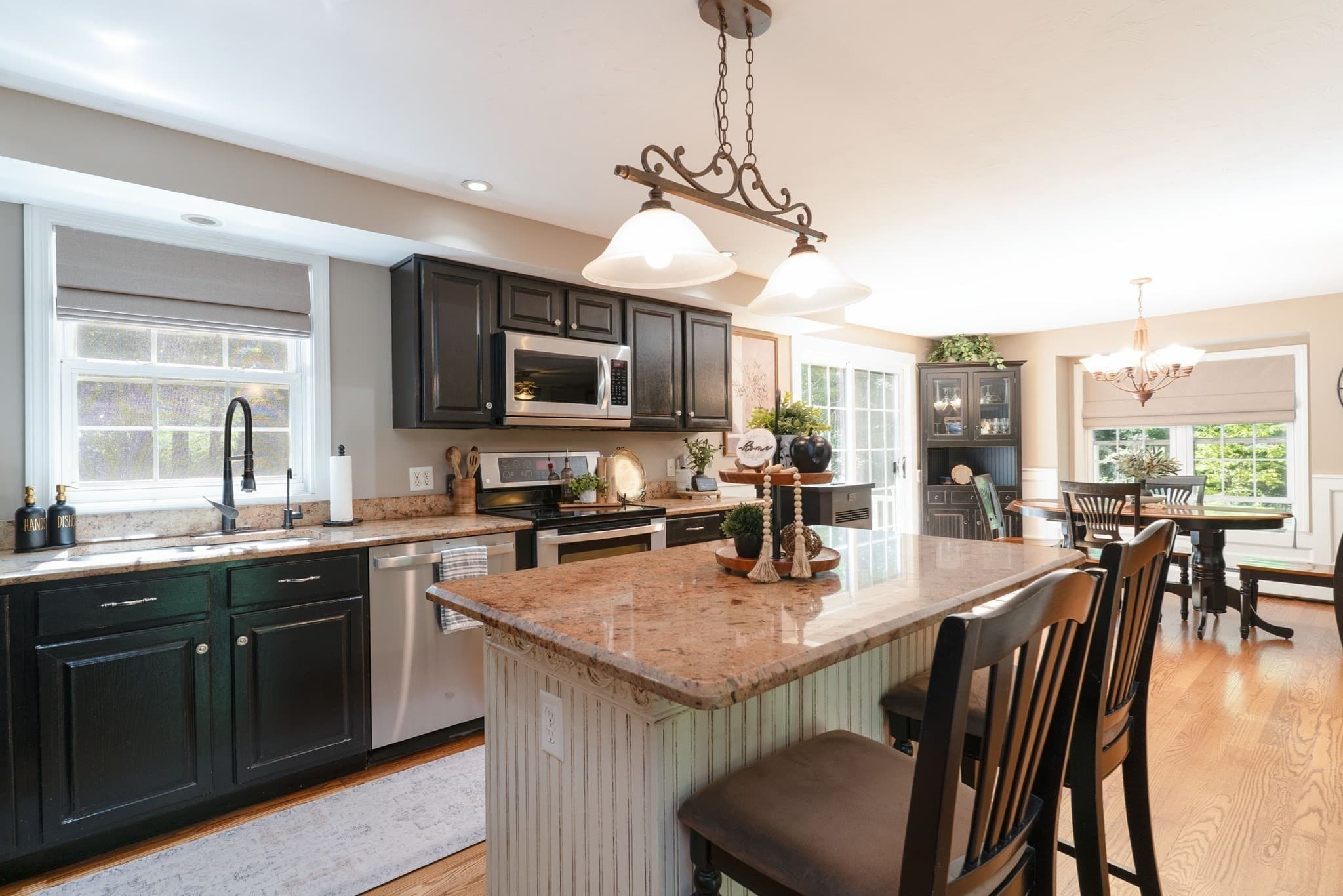 Single Family Residence at 55 S Shore Dr, Sturbridge MA 01566, Sturbridge, photo 8 of 42