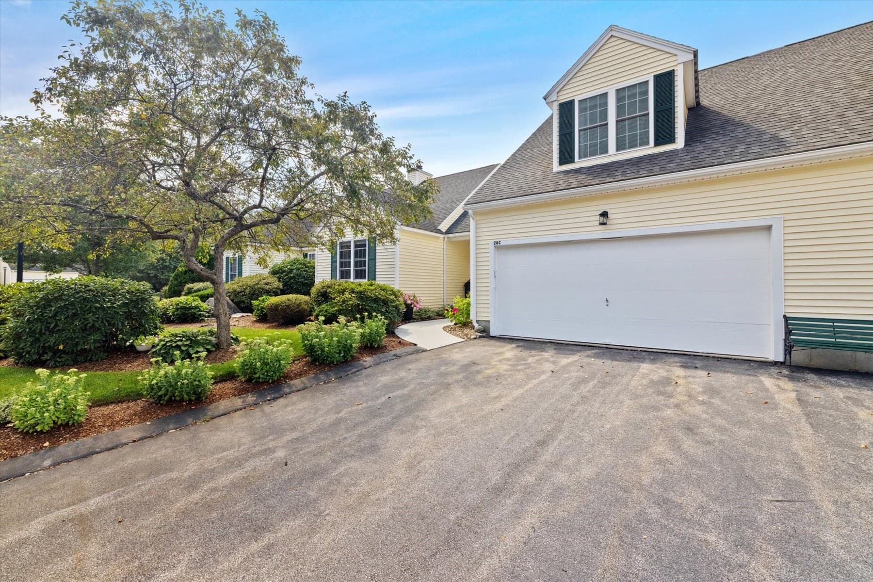Condominium at 28 Coldspring Dr # C, Sutton MA 01590, Sutton, photo 2 of 42