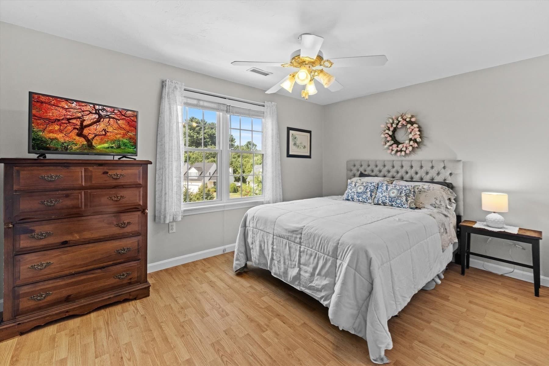 Condominium at 28 Coldspring Dr # C, Sutton MA 01590, Sutton, photo 26 of 42