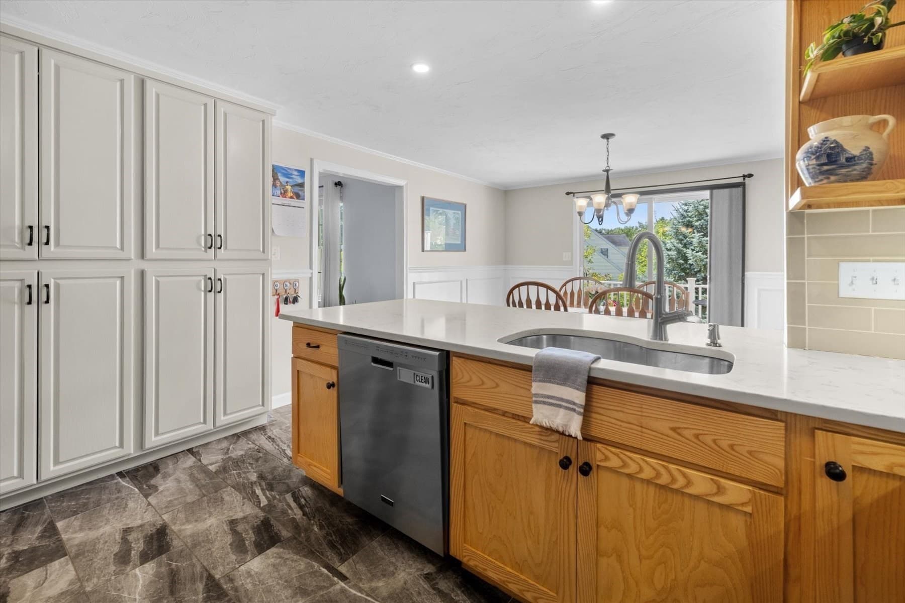 Condominium at 28 Coldspring Dr # C, Sutton MA 01590, Sutton, photo 14 of 42