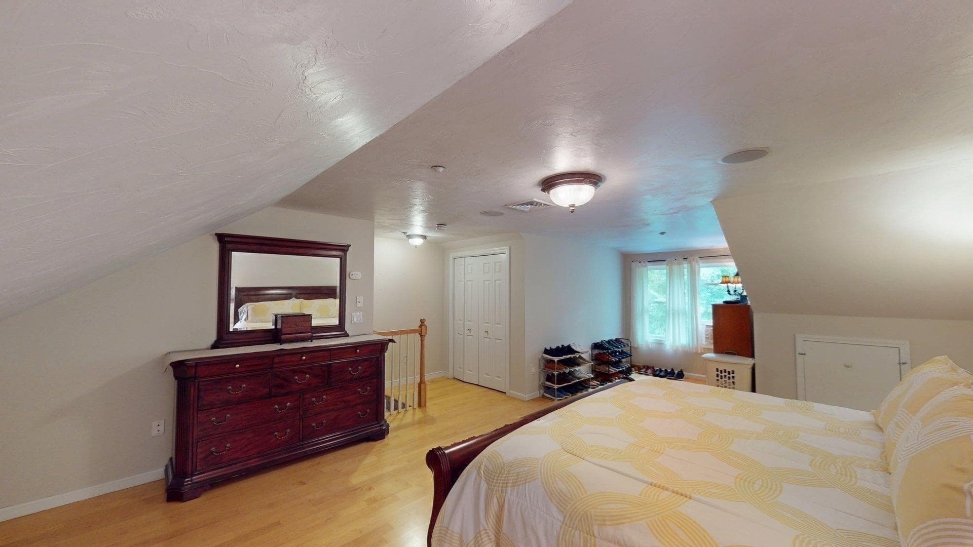 Condominium at 660 Thacher # 02, Attleboro MA 02703, Attleboro, photo 27 of 35