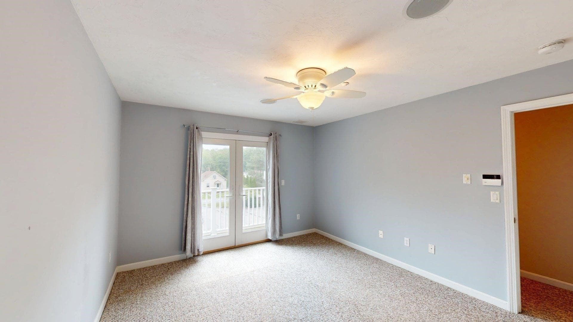 Condominium at 660 Thacher # 02, Attleboro MA 02703, Attleboro, photo 17 of 35