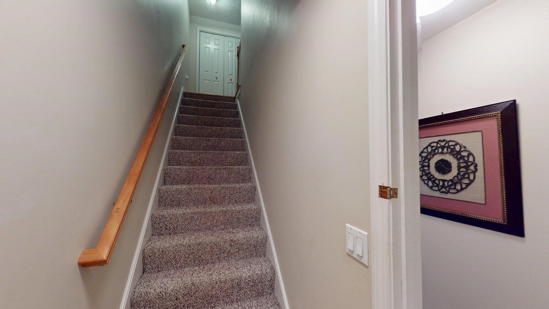 Condominium at 660 Thacher # 02, Attleboro MA 02703, Attleboro, photo 24 of 35