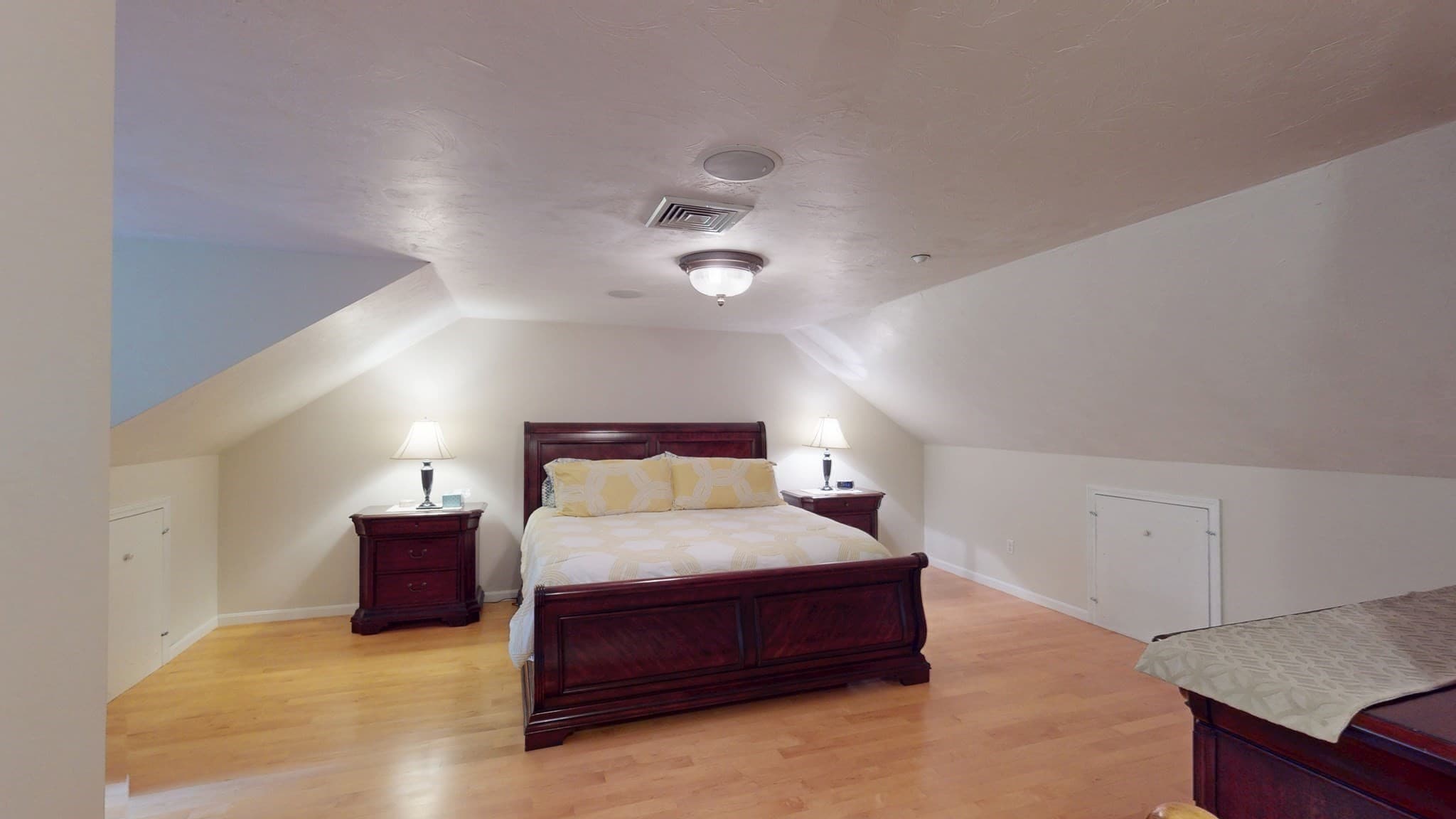 Condominium at 660 Thacher # 02, Attleboro MA 02703, Attleboro, photo 25 of 35