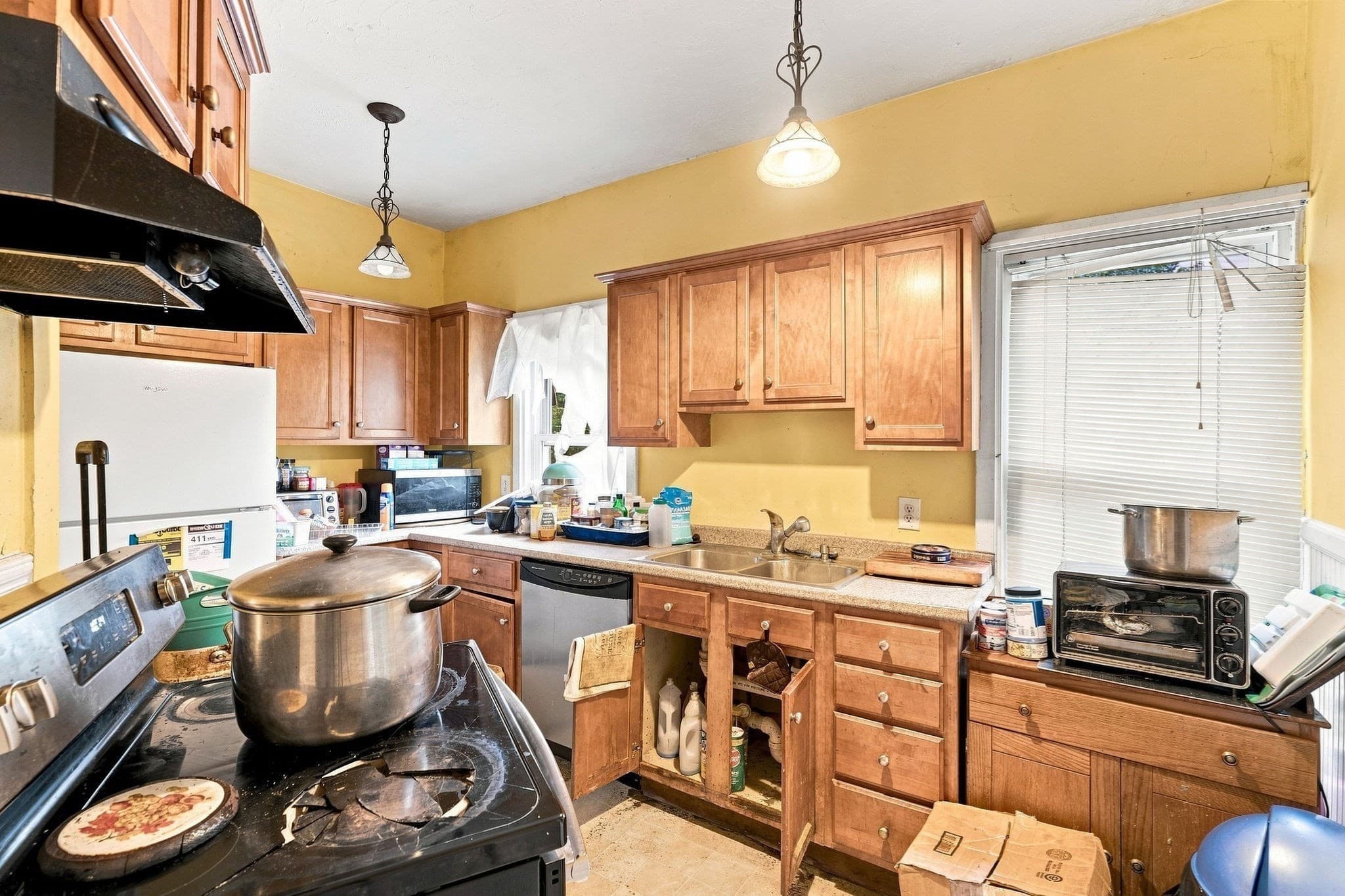 2 Family - 2 Units Up/Down at 280 Copeland St, Brockton MA 02301, Brockton, photo 12 of 33
