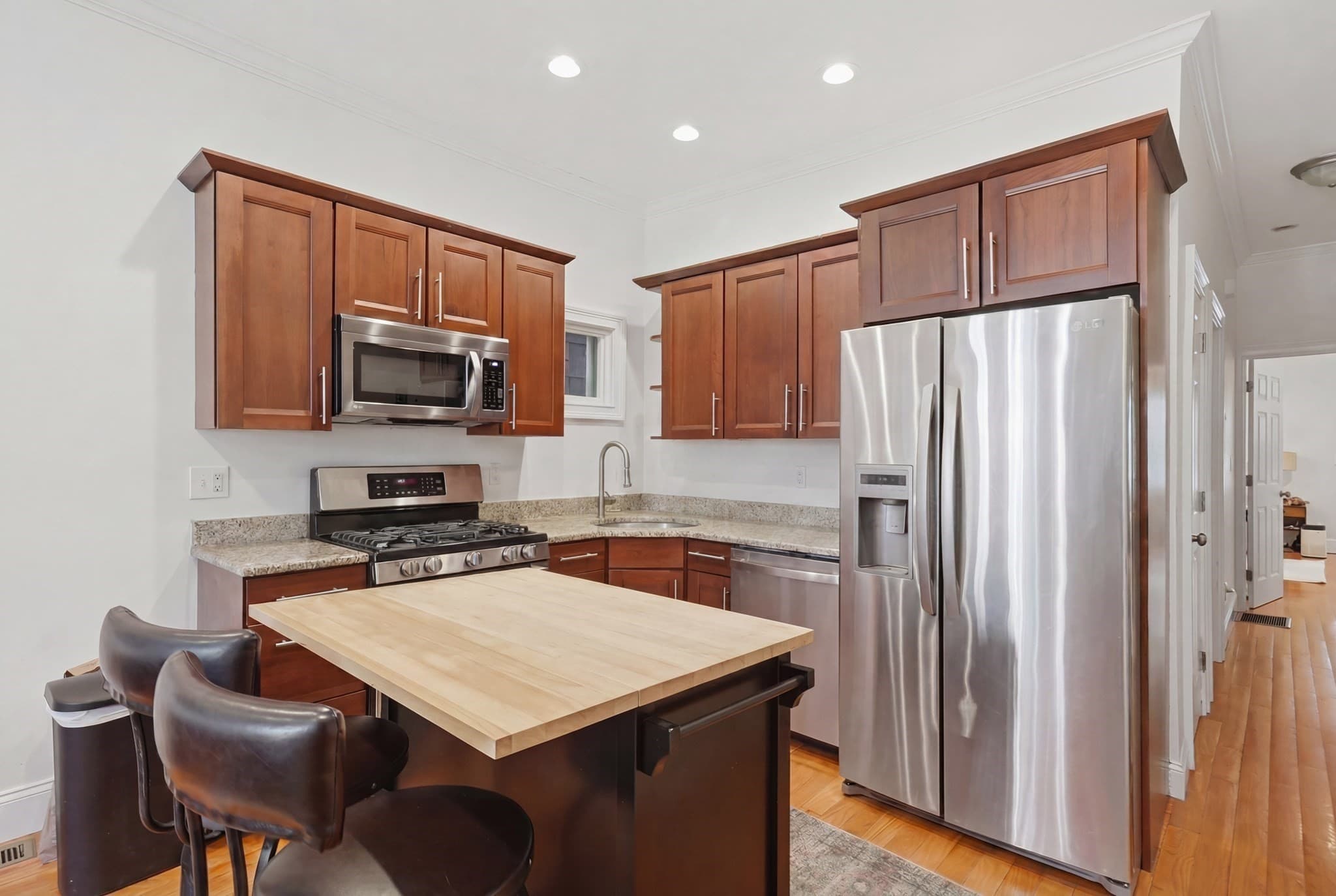 502 Sumner St # 1, Boston MA 02128