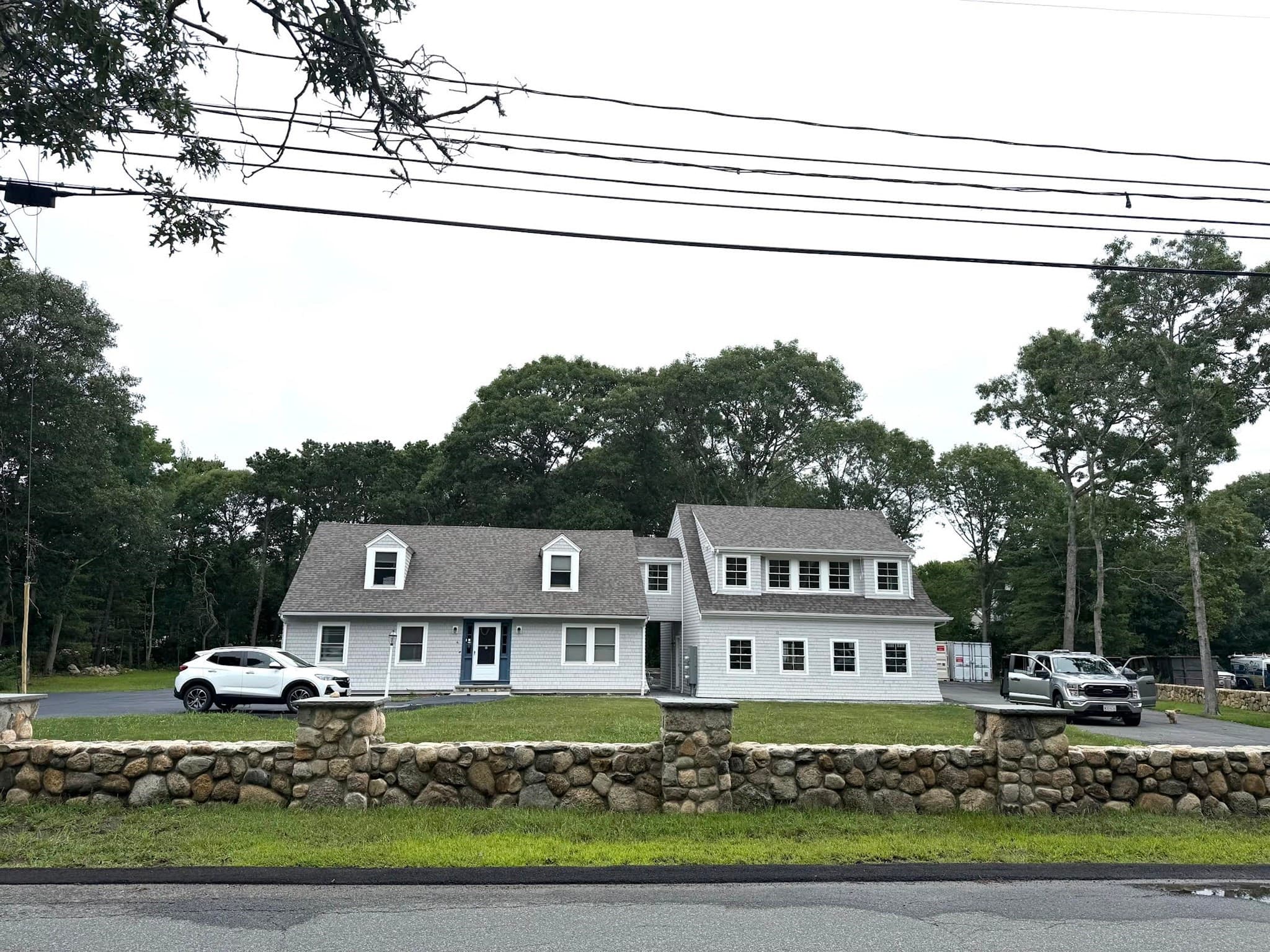 4 Edgerton Dr, Falmouth MA 02556