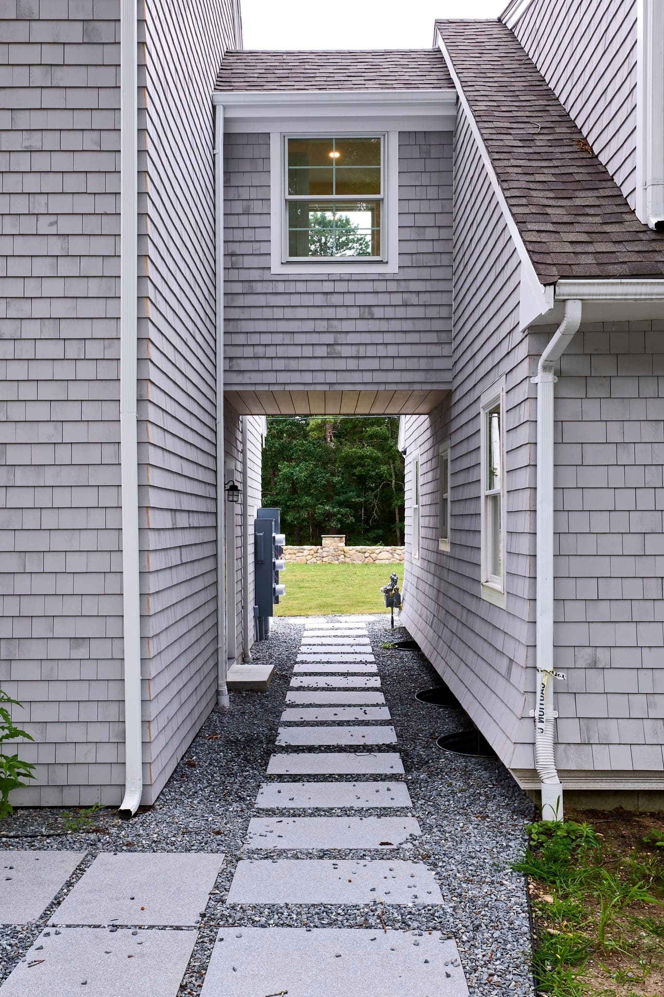 Single Family Residence at 4 Edgerton Dr, Falmouth MA 02556, Falmouth, photo 9 of 26