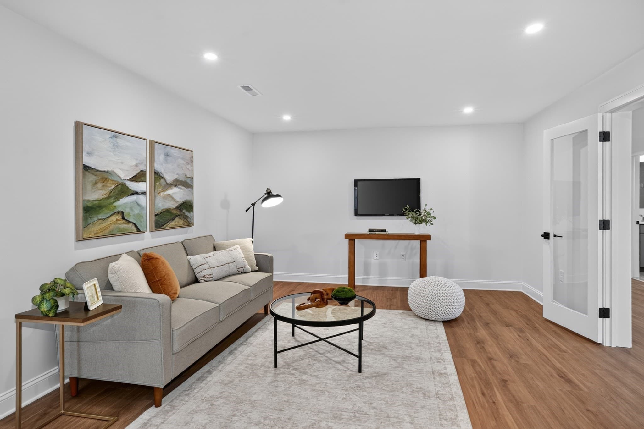 Single Family Residence at 4 Wildwood St, Burlington MA 01803, Burlington, photo 32 of 40