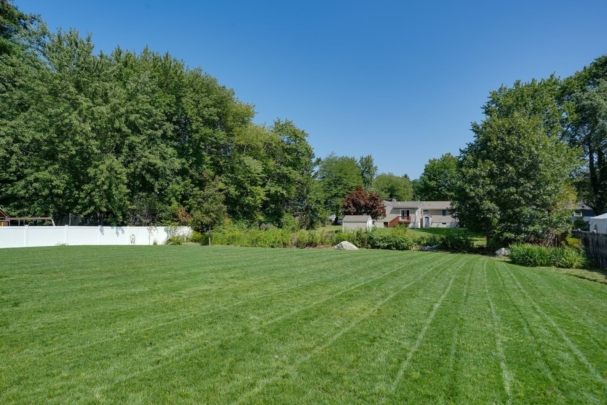 Single Family Residence at 4 Wildwood St, Burlington MA 01803, Burlington, photo 40 of 40