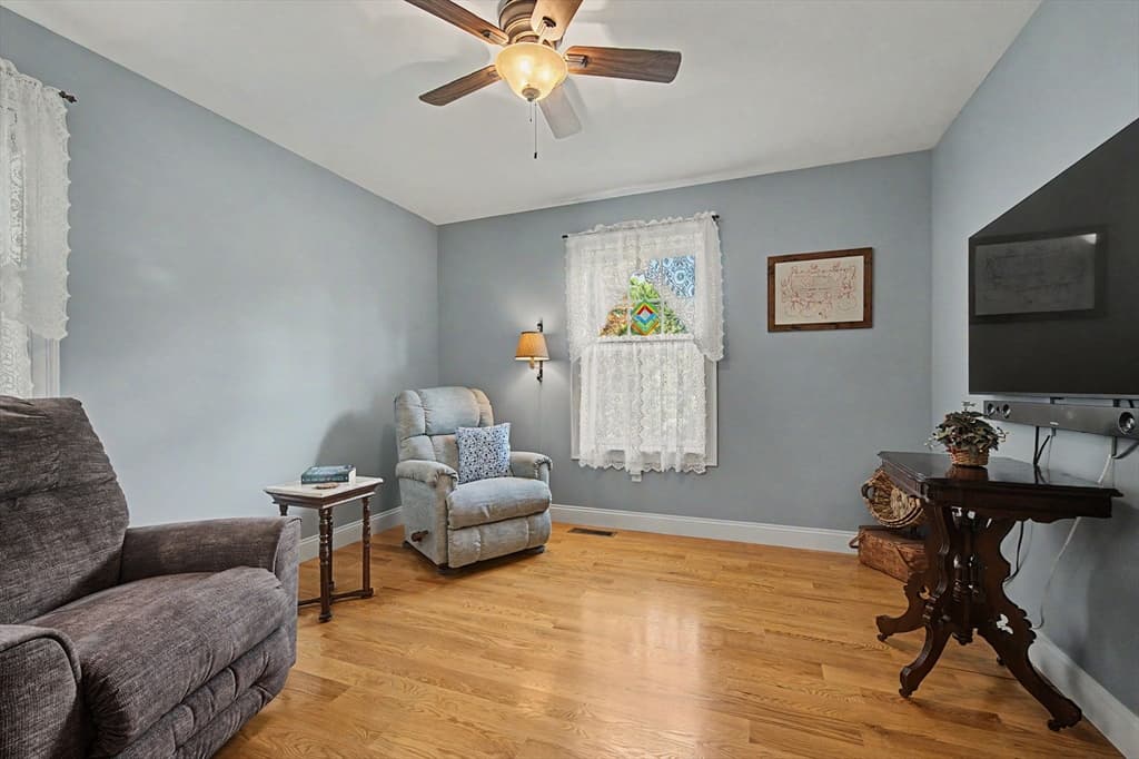 Single Family Residence at 4 Mckinley Ave, Easthampton MA 01027, Easthampton, photo 20 of 36