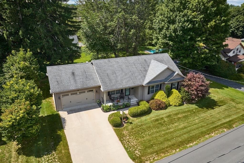 Single Family Residence at 4 Mckinley Ave, Easthampton MA 01027, Easthampton, photo 33 of 36