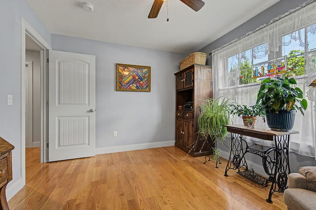Single Family Residence at 4 Mckinley Ave, Easthampton MA 01027, Easthampton, photo 19 of 36