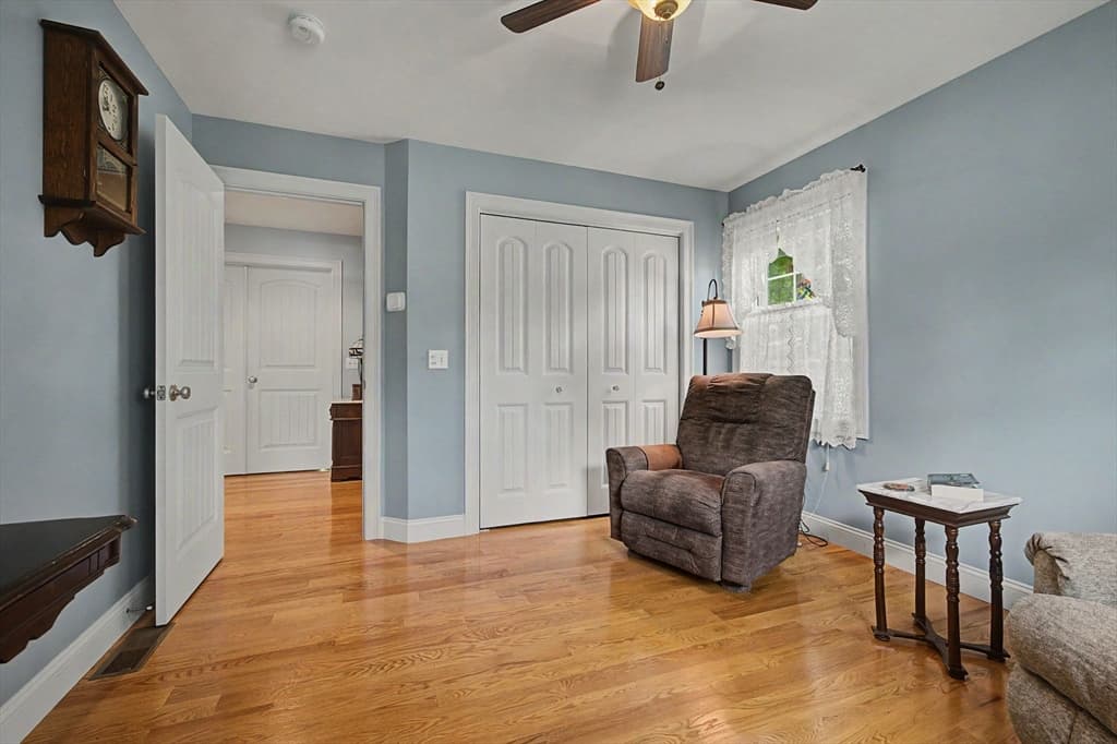 Single Family Residence at 4 Mckinley Ave, Easthampton MA 01027, Easthampton, photo 21 of 36