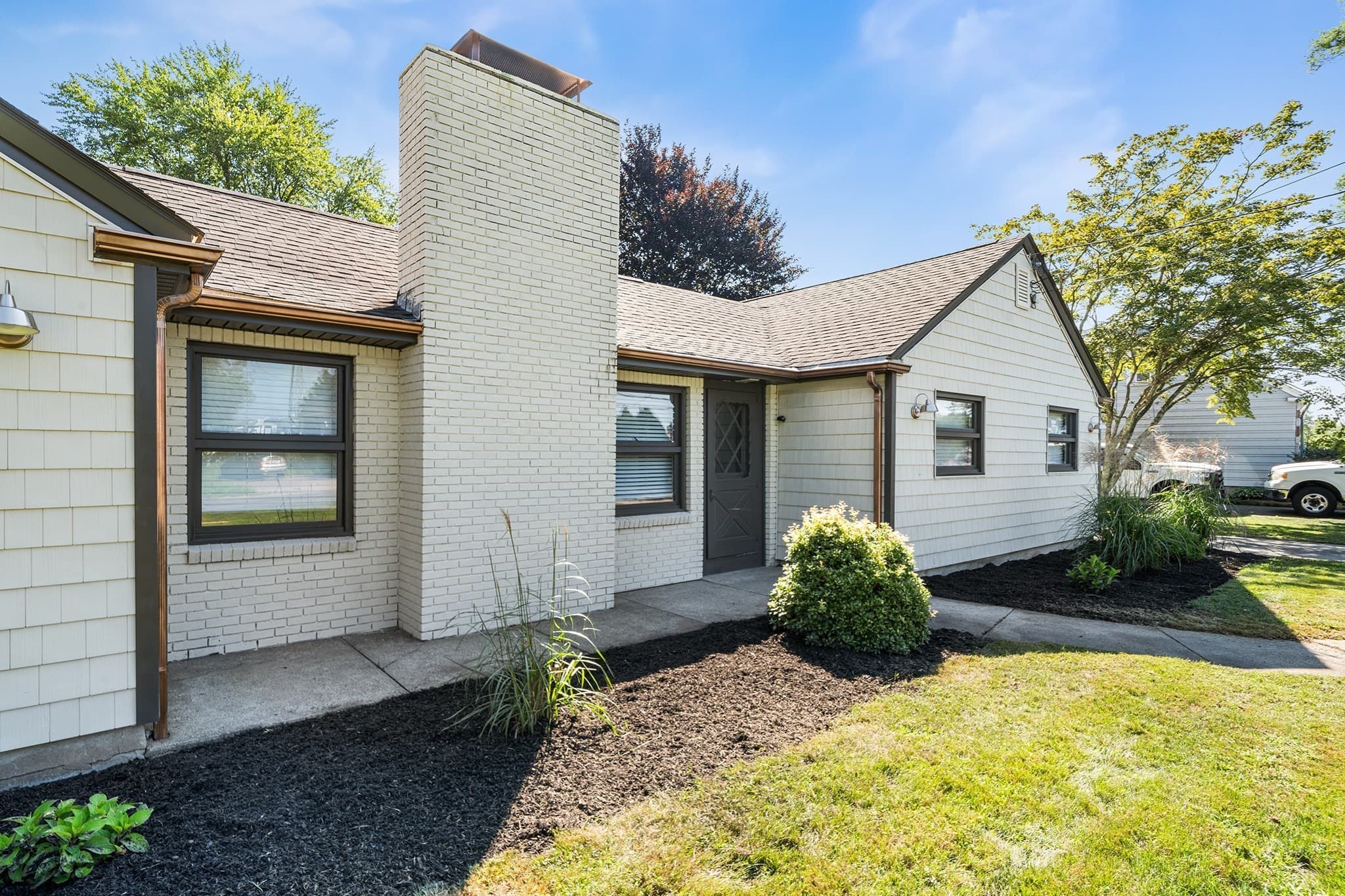 Single Family Residence at 195 Barney Ave, Rehoboth MA 02769, Rehoboth, photo 3 of 35