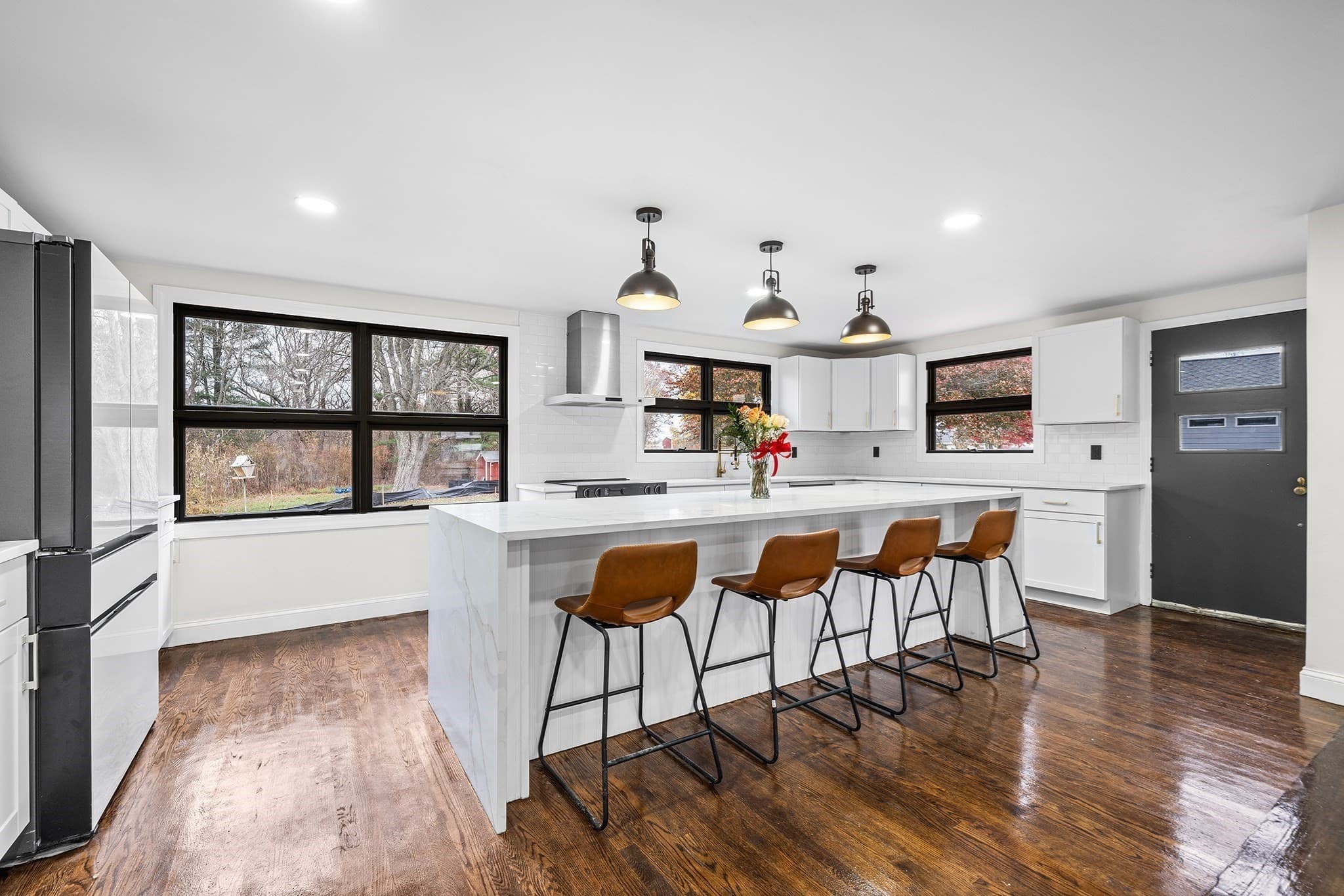 Single Family Residence at 195 Barney Ave, Rehoboth MA 02769, Rehoboth, photo 5 of 35