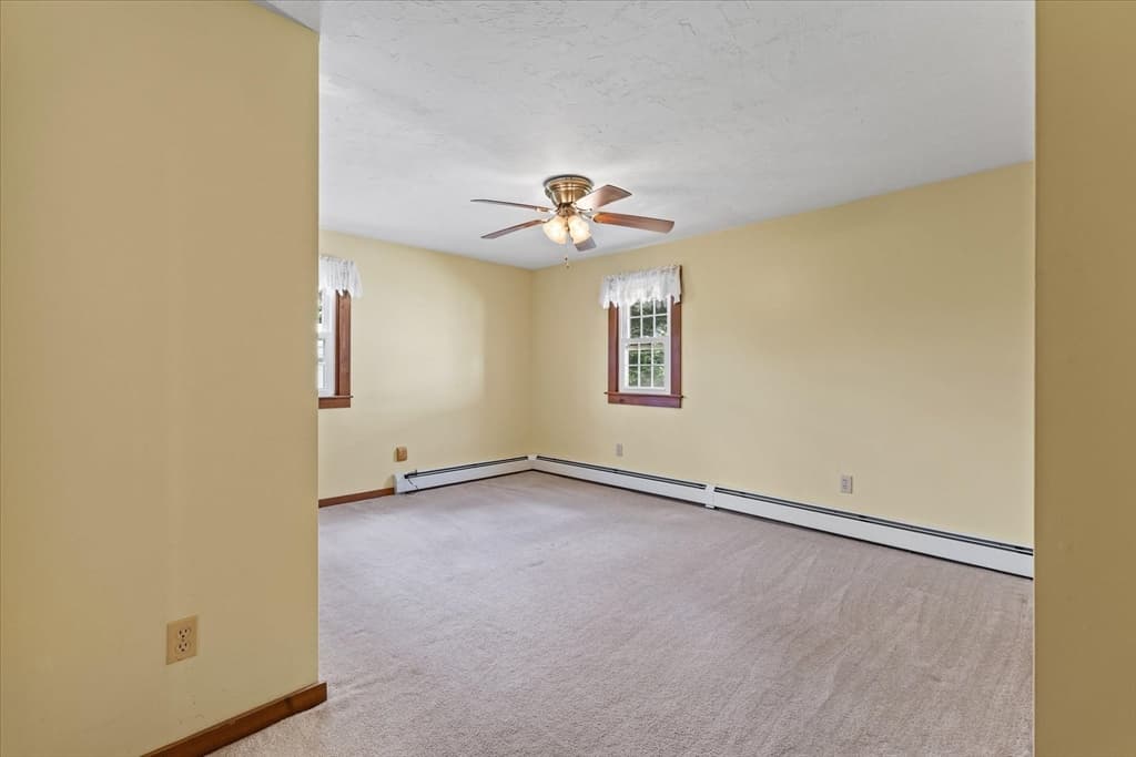 Single Family Residence at 1 Freeman Ave, Webster MA 01570, Webster, photo 19 of 31